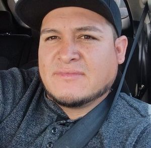 Meet your Posher, Leonel trejo